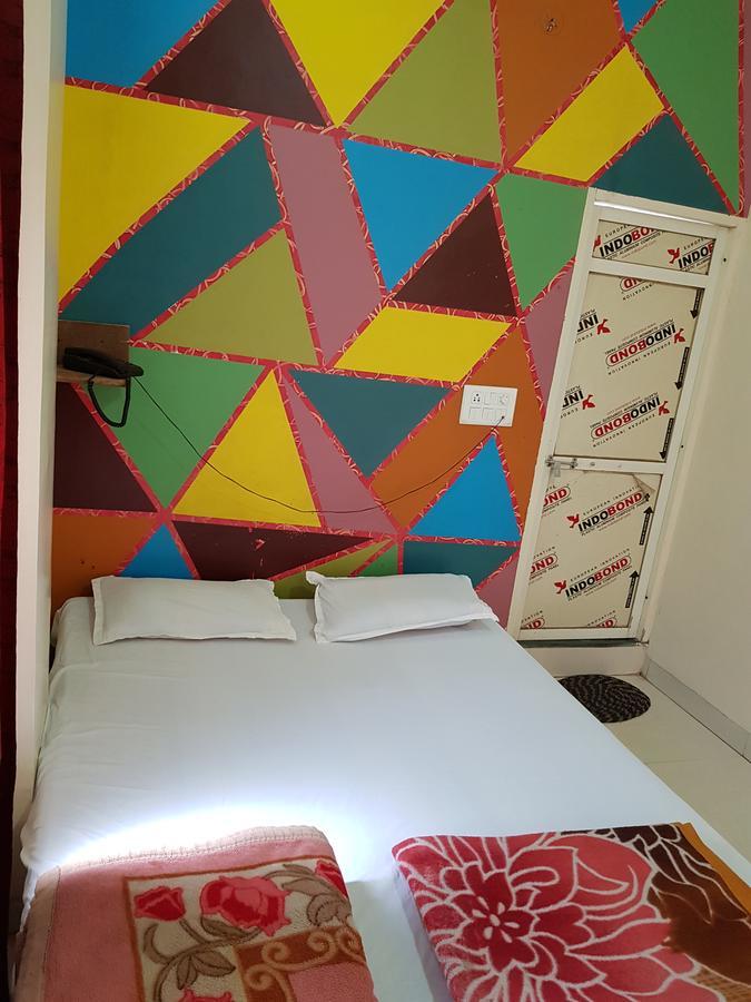Hotel Shri Radhe Krishna Godarpura Buitenkant foto